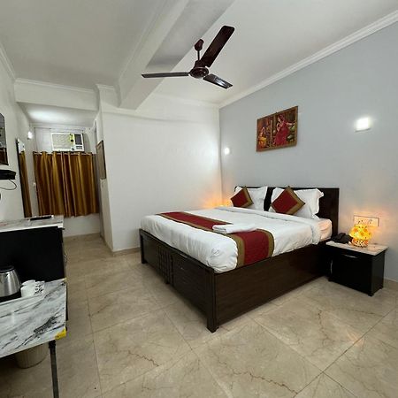 Airport Hotel Annexe Nova Deli Exterior foto